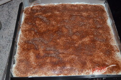 Przygotowanie przepisu Ciasto z bitą śmietaną i kawowym biszkoptem, krok 3
