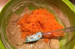 Przygotowanie przepisu Tort marchewkowy ZAJĄCZEK, krok 6